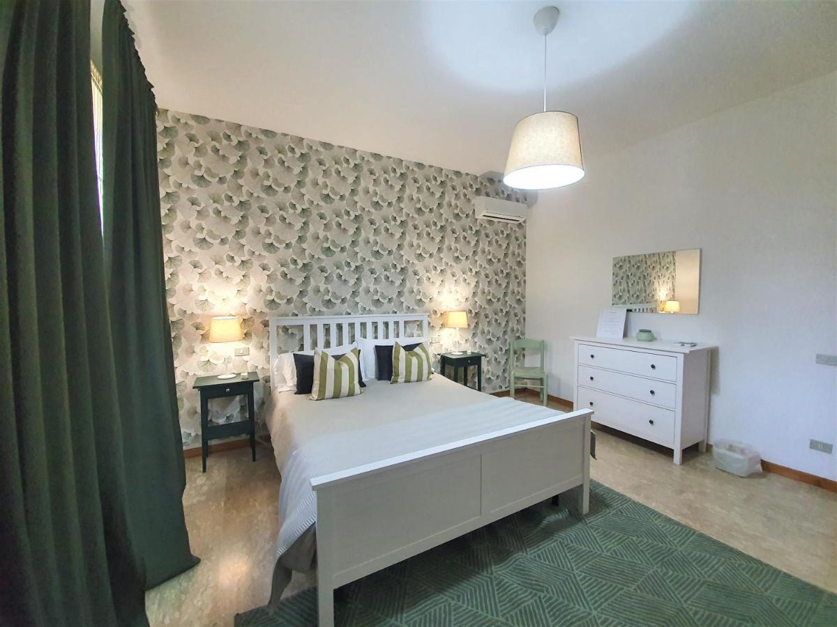 Villa Rosa - Sperlonga Vertice Rooms Eksteriør bilde